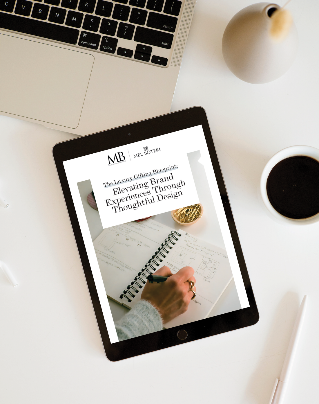 Before You Choose the Gift: A Practical Guide to Luxury Corporate Gifting